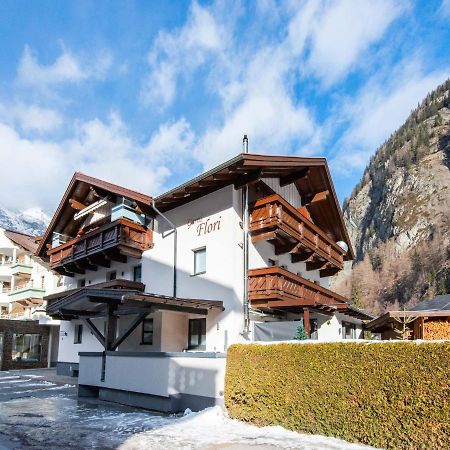 Garni Flori Vila Längenfeld Exterior foto